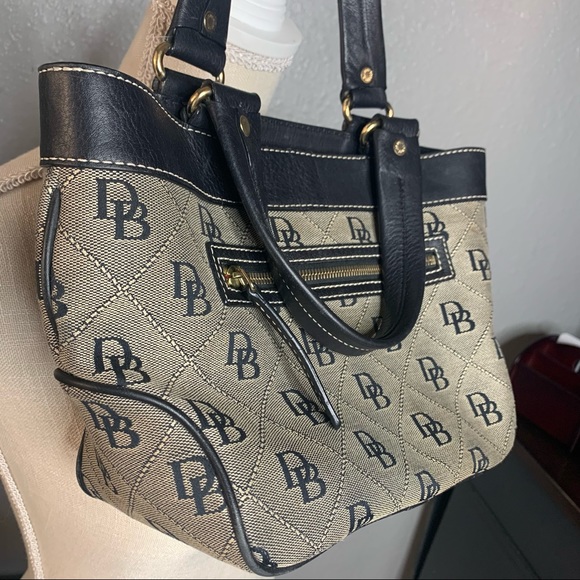 Dooney & Bourke DB print 1975 - Picture 16 of 16